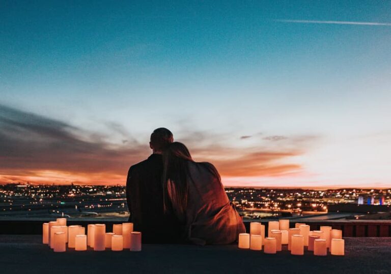 Top 14 Best Couple Apps to Strengthen Your Relationship in 2023